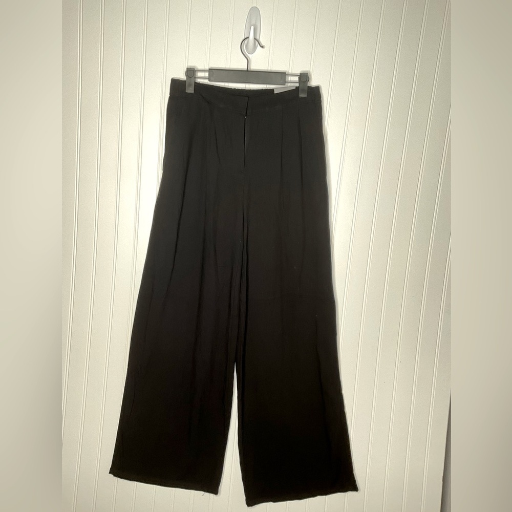 NWT Black Wide Leg Pants Small